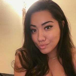 Meet your Posher, Talia